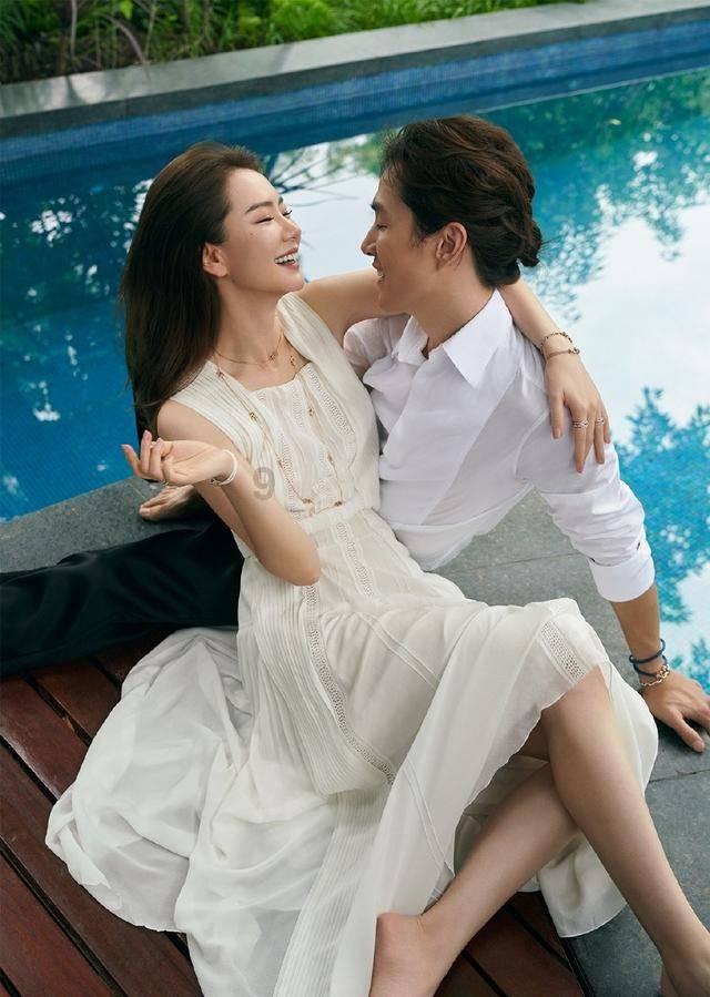 铁笼中的小鹿逃脱